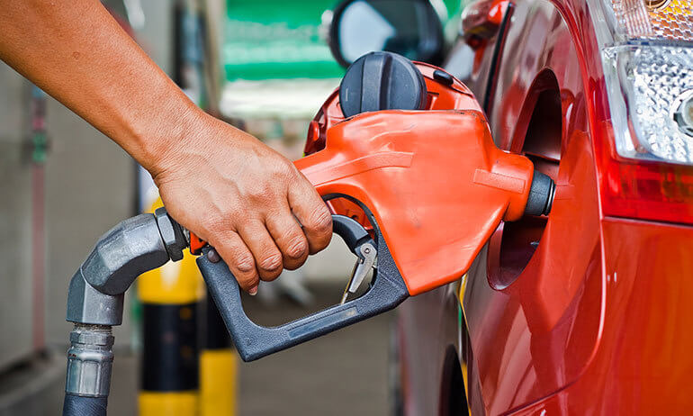 Posto de combustíveis de Garibaldi tem tanque e bomba interditados